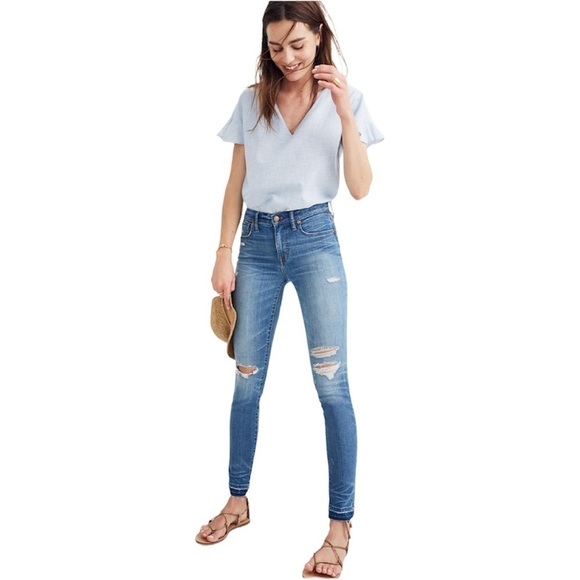 Madewell 9" High-Rise Skinny Jeans in Winifred Wash: Drop-Hem Edition G6148 - Picture 1 of 13